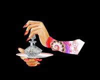 Perfume Hand